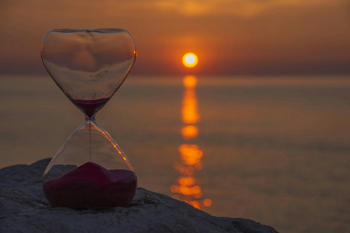 Svegliarsi già stanche? Ecco perché la gestione del tempo influenza il rischio di burnout