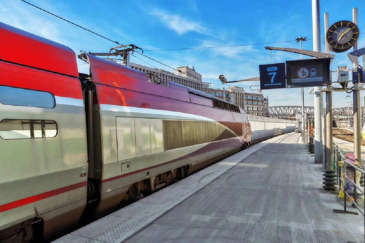 Viaggiatori alla ricerca di panorami mozzafiato: ecco i treni europei da non perdere assolutamente